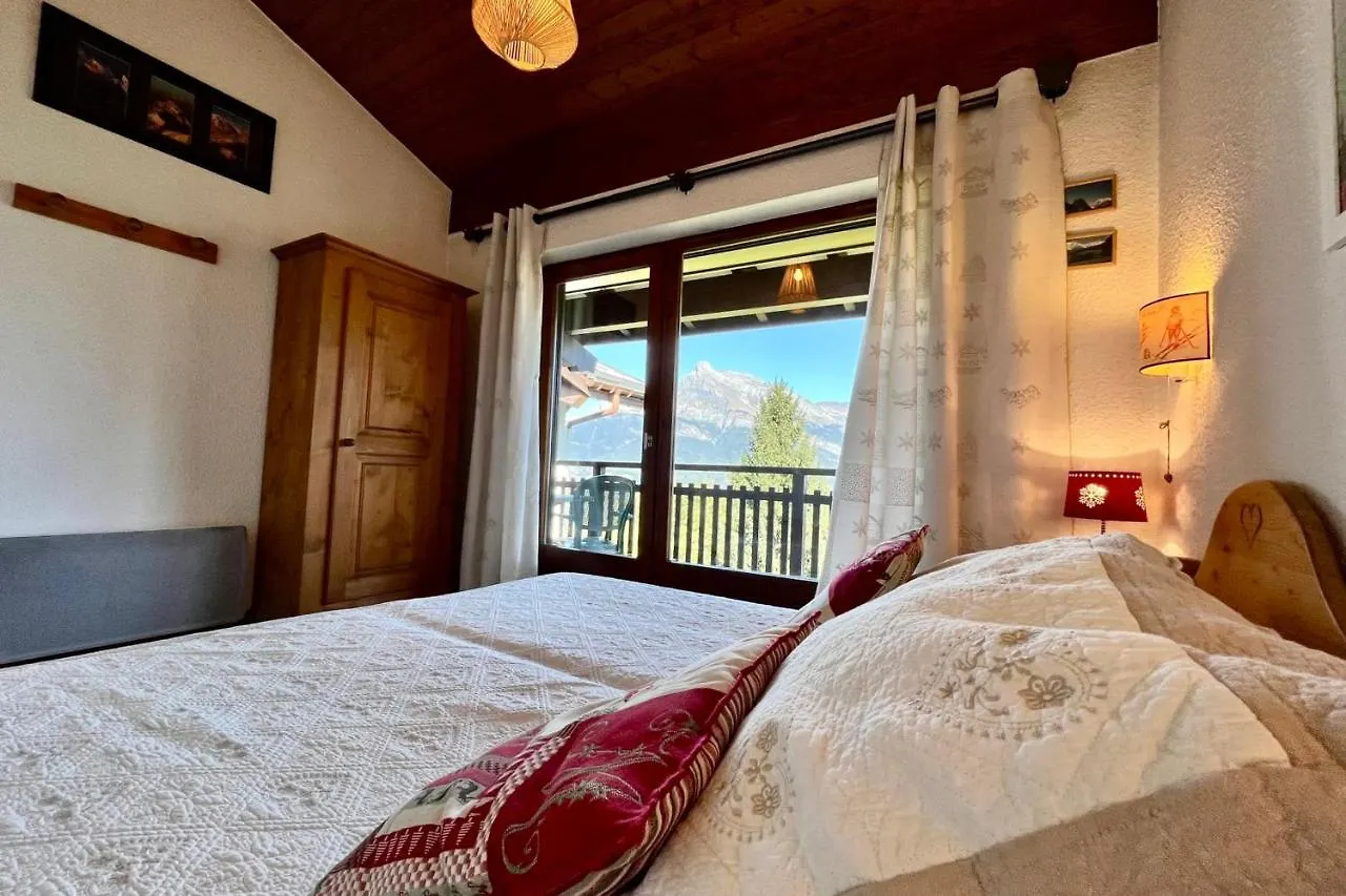Beautiful Apartment With Balcony And Great View ! コンブルー 0*,  フランス